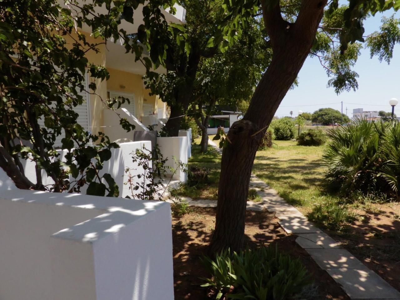 Ledakis Studios Frangokastello Exterior foto